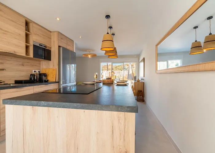 Roquille Direct Access * Agde